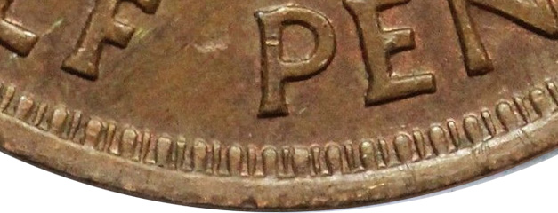 Half Penny 1942 - Long Reverse Denticles